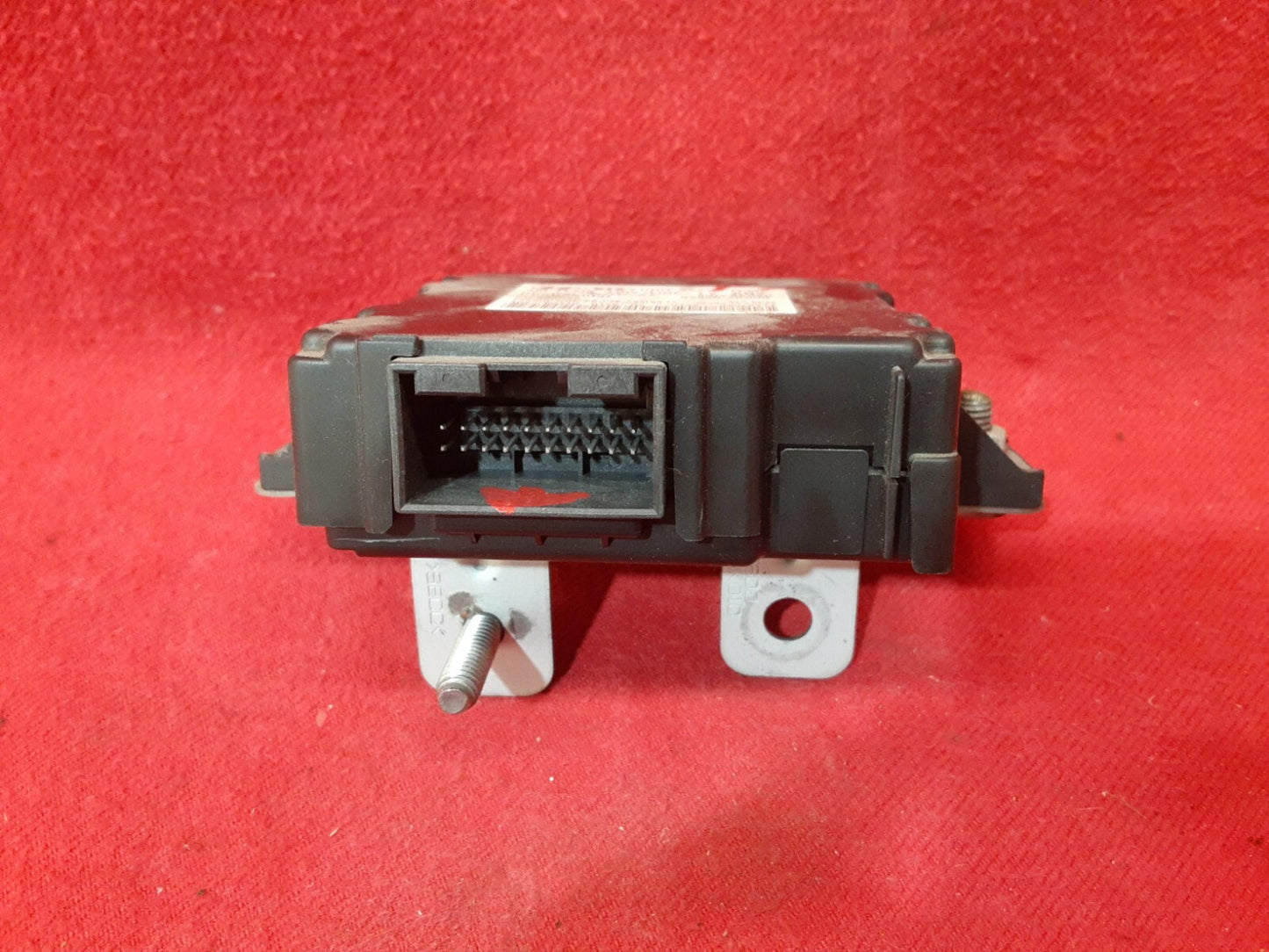 2010 2011 Kia Soul TPMS Tire Pressure Assembly Control Module Unit 95800-2K000