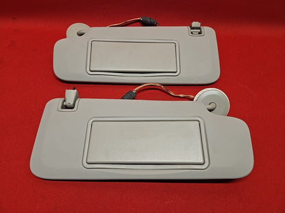 18-20 Buick Regal Sportback TourX Sun Visor Sunshade SET Illuminated Beige