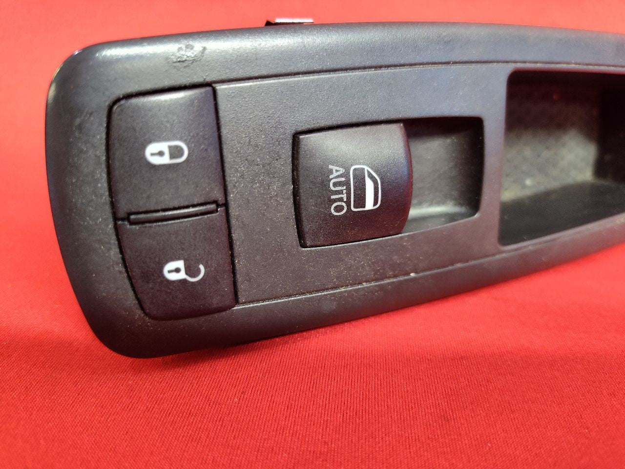 2012-2020 Mopar Chrysler Dodge Ram FRONT RIGHT PASSENGER Window Switch w/ Bezel