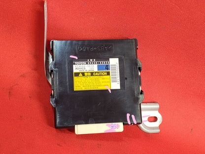 2011-2013 Lexus IS250 IS350 AWD Transfer Case Traction Control Module 8963053030