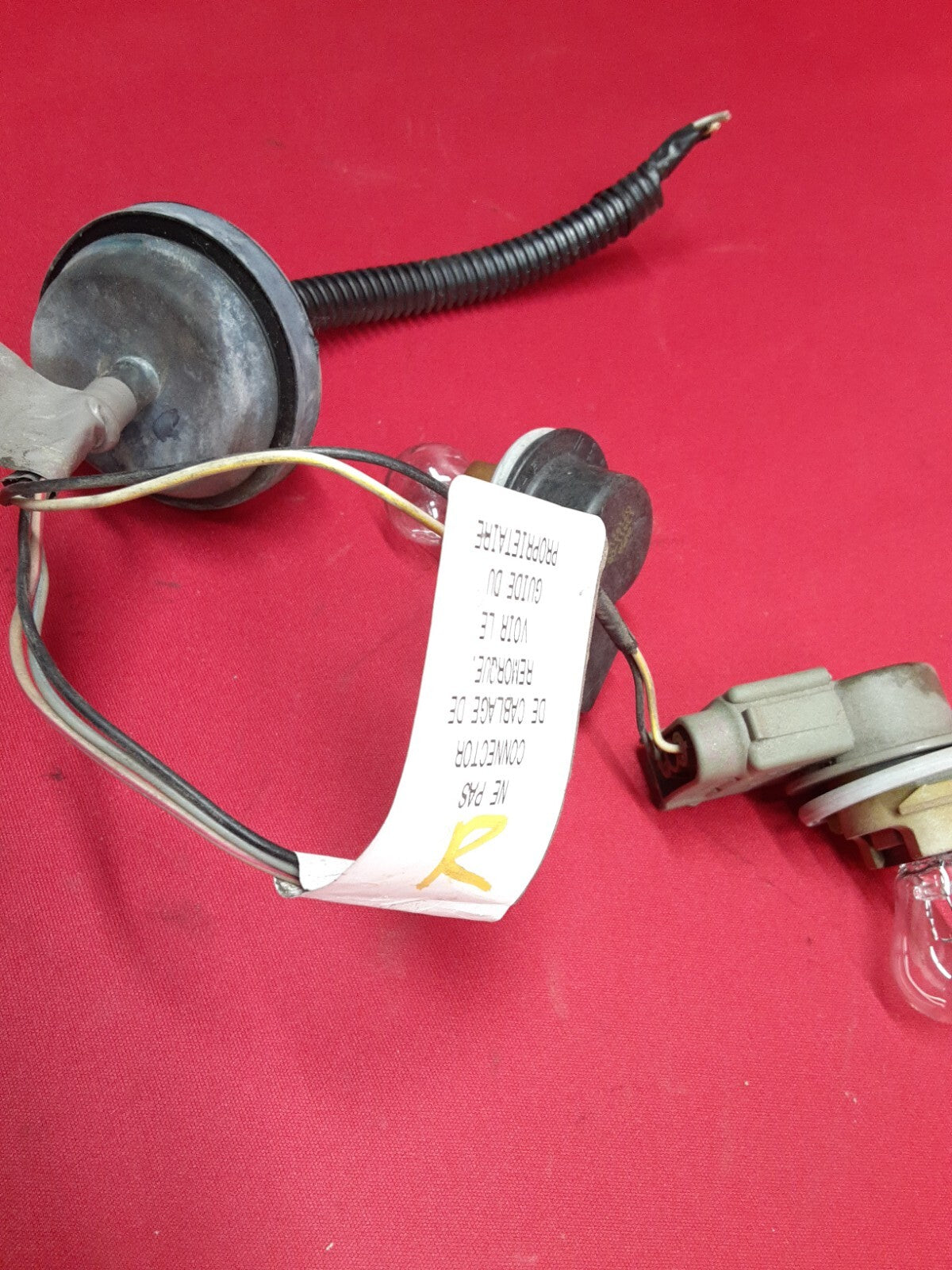 2004 2005 2006 2007 Ford Freestar - Tail Light Harness / Pigtails / Wiring RIGHT