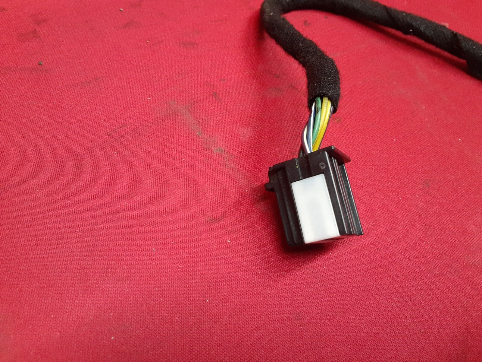 2007 2008 GMC Chevy Cadillac Pedal Adjust Switch Control Unit 15916342 - PIGTAIL