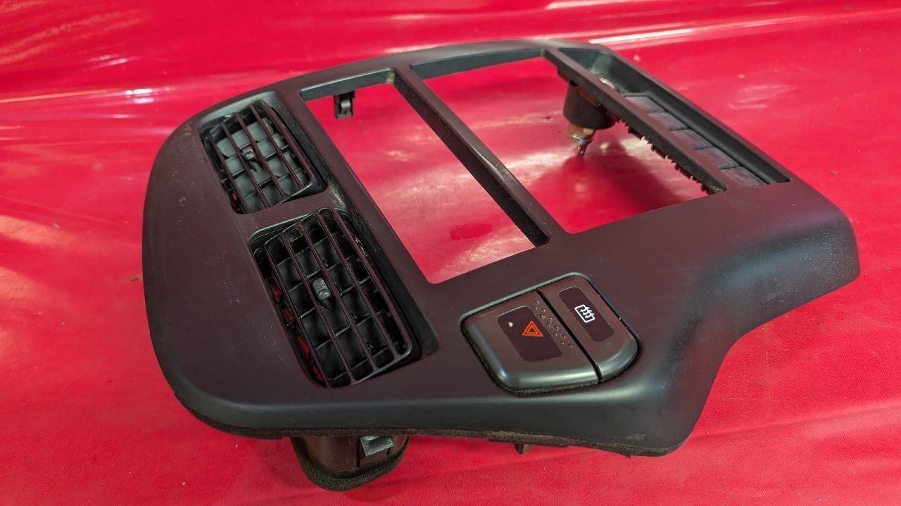 1999 2000 Nissan Pathfinder Radio Climate Air Vent Dash Panel Bezel Trim