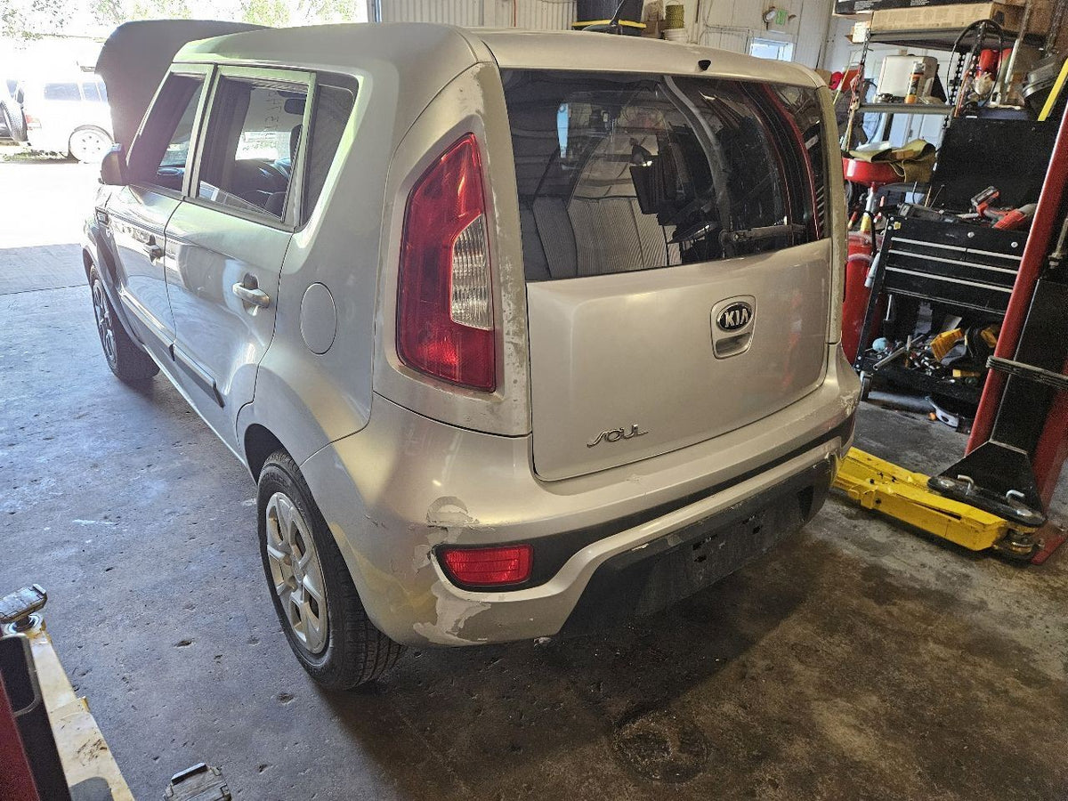 2011-2013 Kia Soul FRONT RIGHT PASSENGER Door Latch Lock Actuator w/ Handle