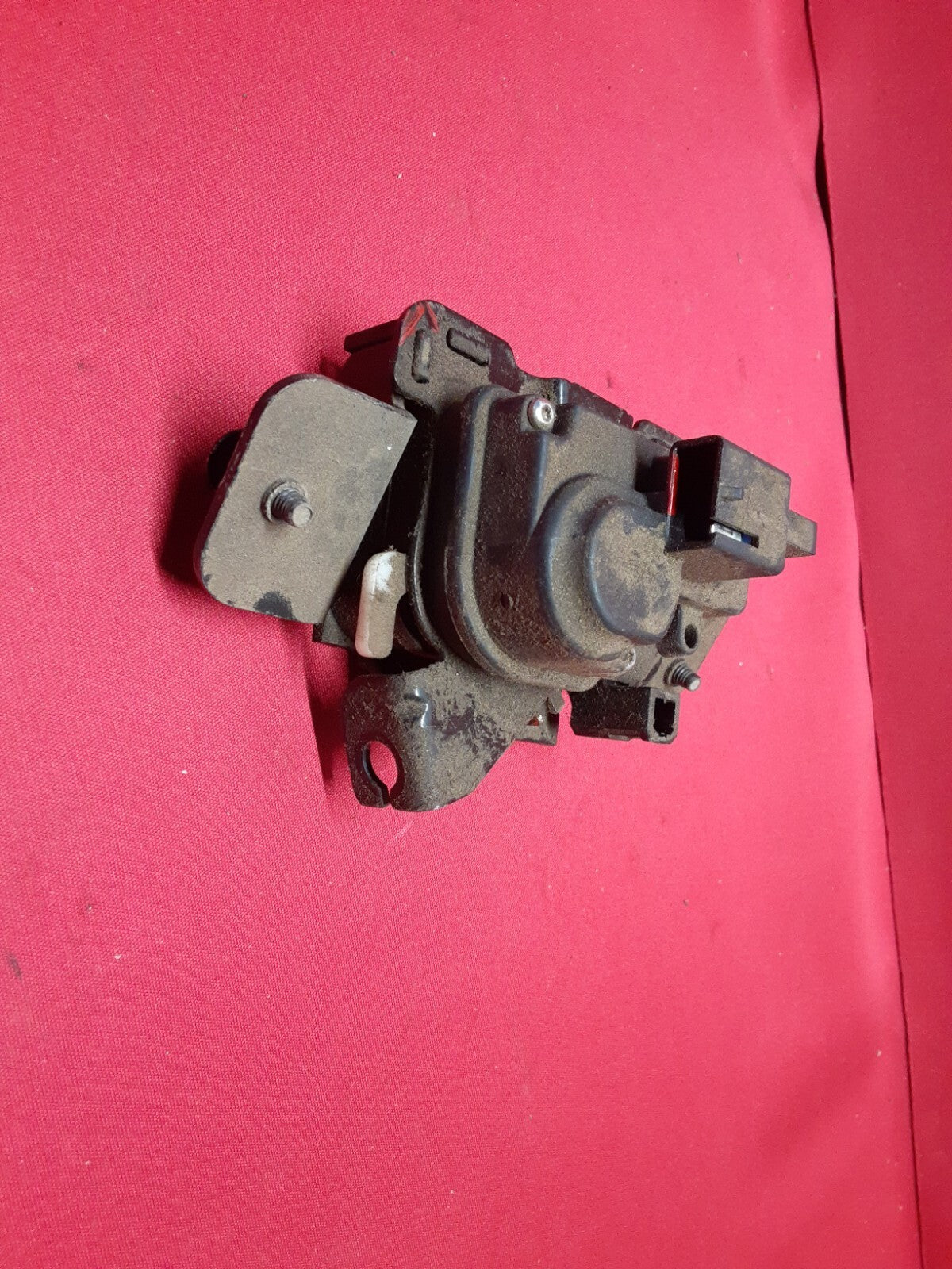 2005 2006 Jeep Grand Cherokee Liftgate Tailgate Latch Lock Actuator 4589122AA
