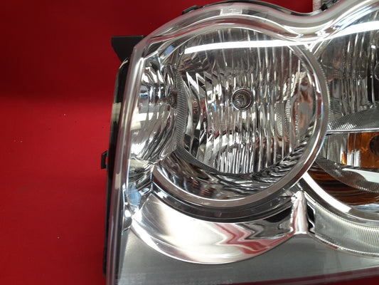 Depo Left Driver Headlight 333-1172L-AF for 2005-2007Jeep Grand Cherokee
