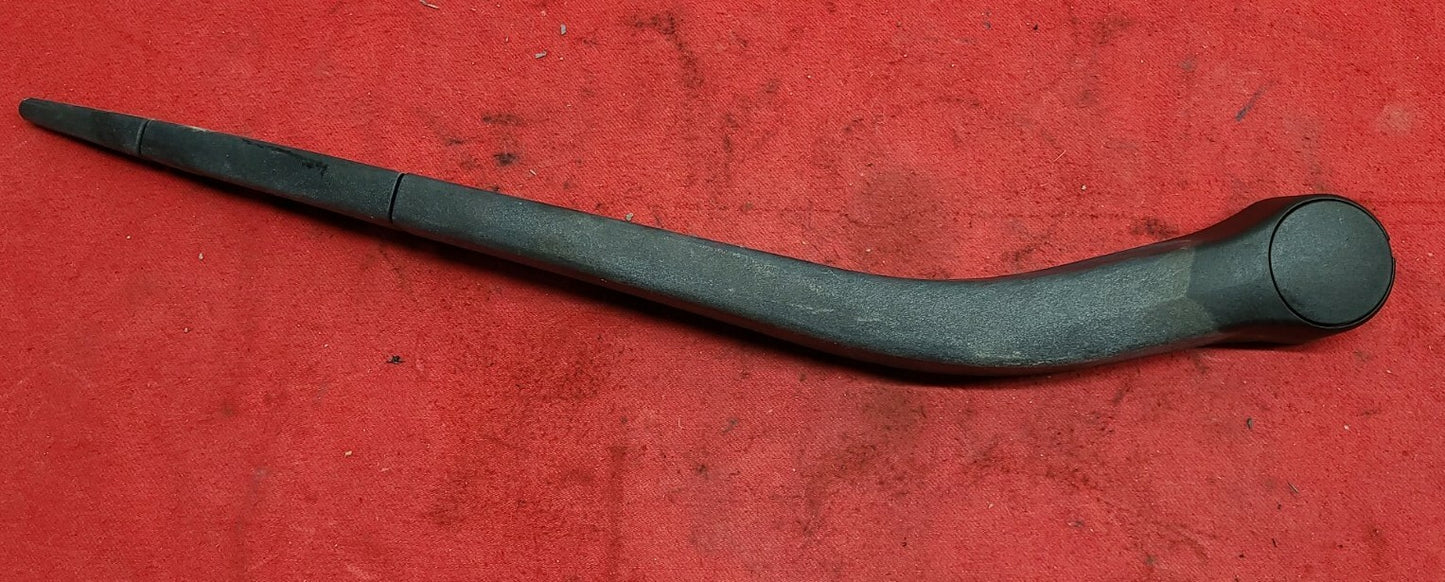 2004 - 2009 - Dodge Durango / Chrysler Aspen - Rear Wiper Arm - 5135583AA