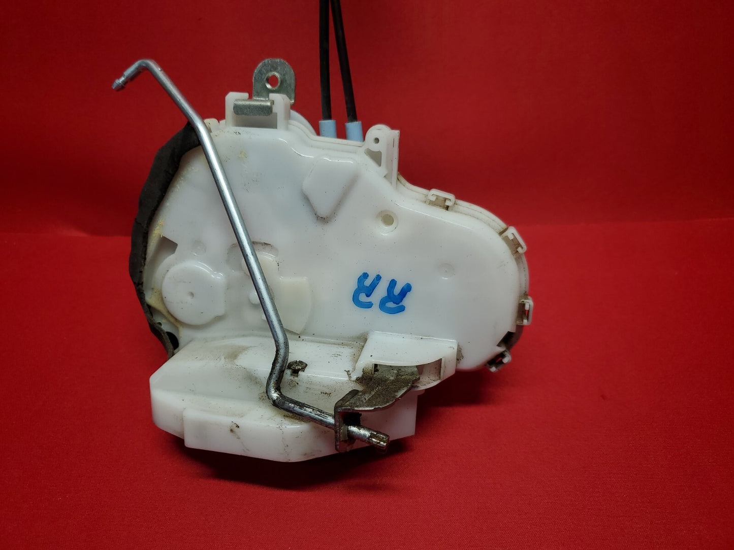 2006 - 2011 Honda Civic RIGHT PASSENGER REAR Power Door Latch Lock Actuator