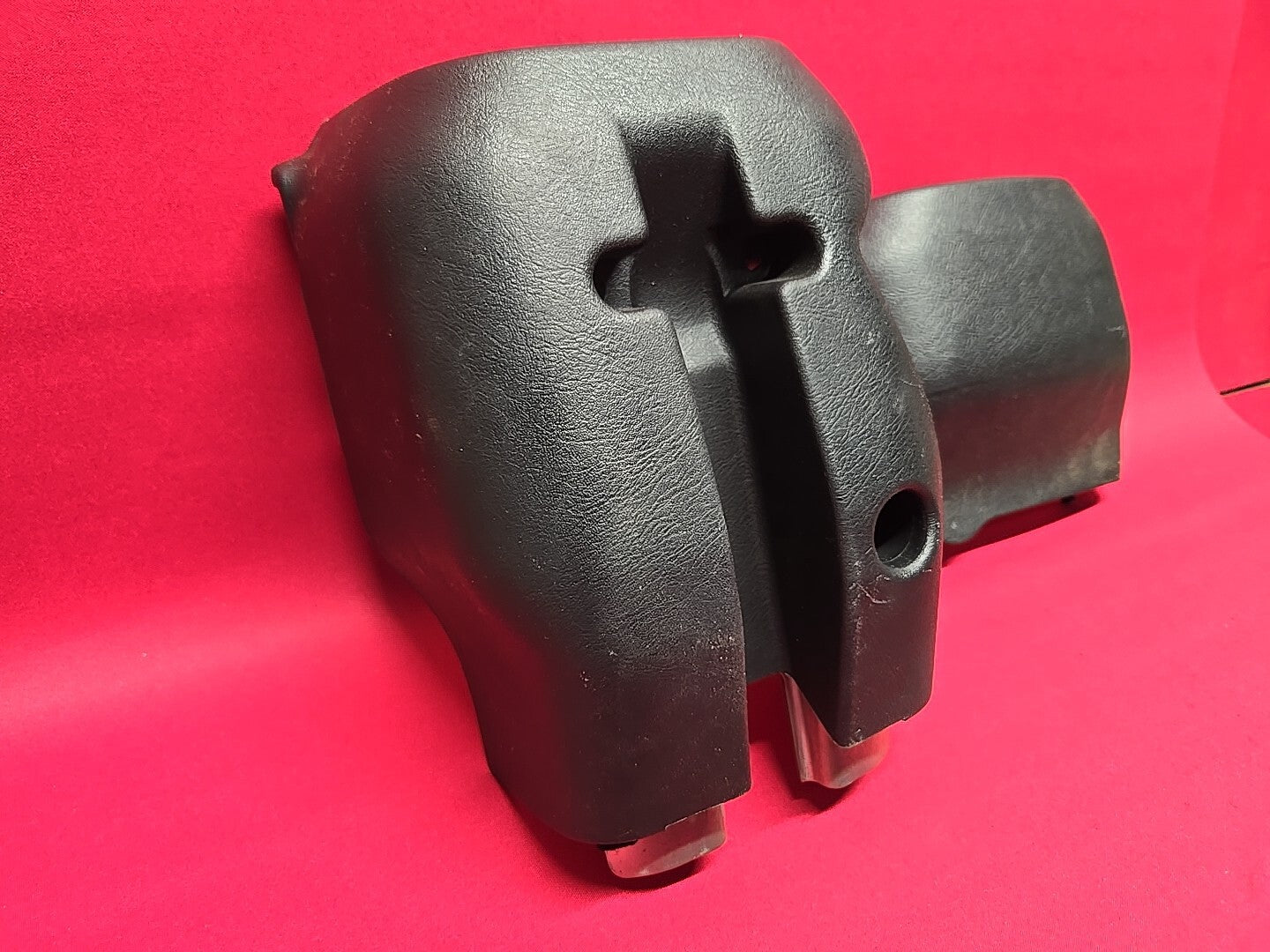 2001 - 2006 Mitsubishi Montero LIMITED/XLS Steering Column Shroud Collar Covers