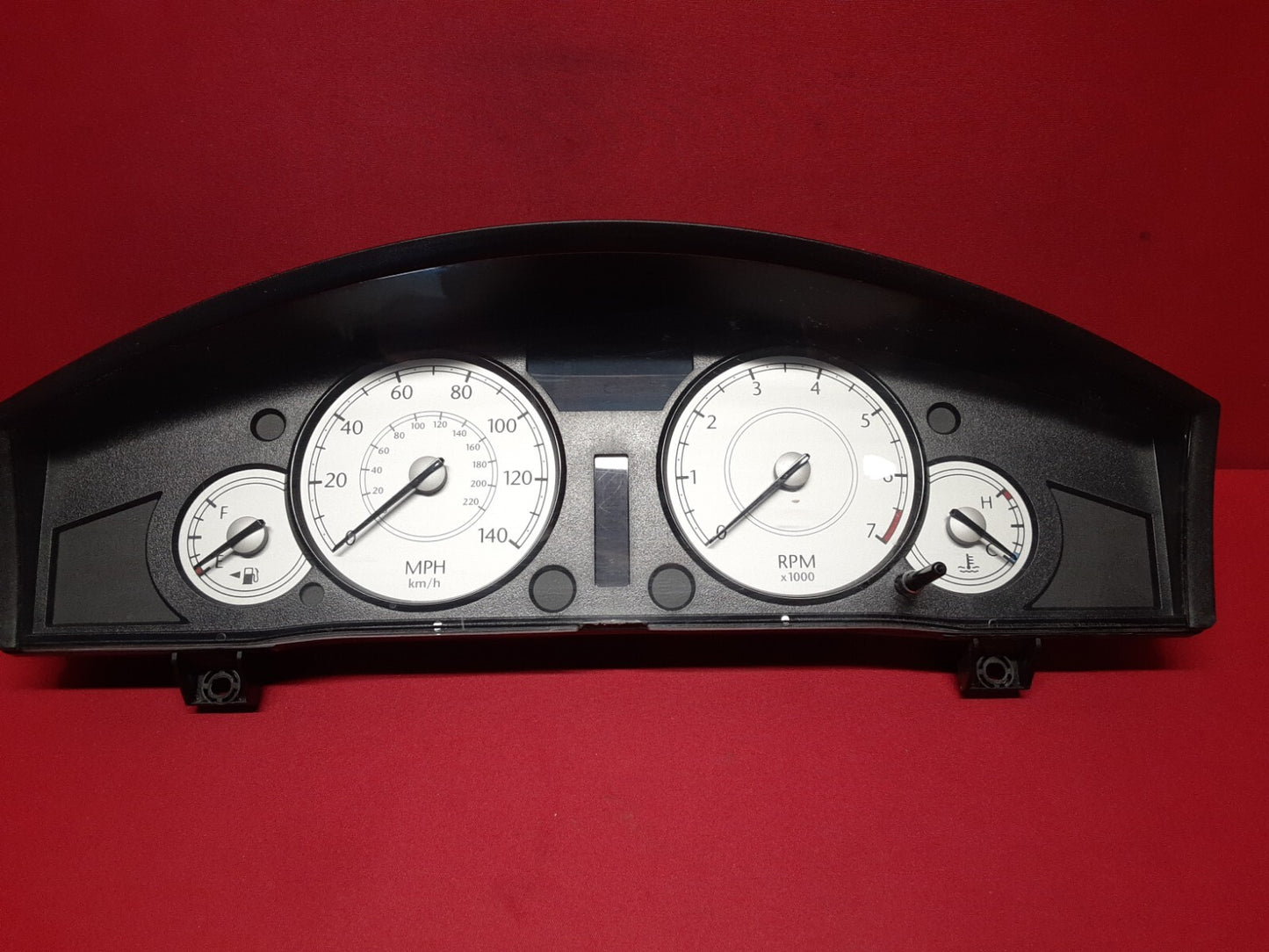 2006 Chrysler 300 Base & Touring Instrument Cluster Speedometer 56044936AG