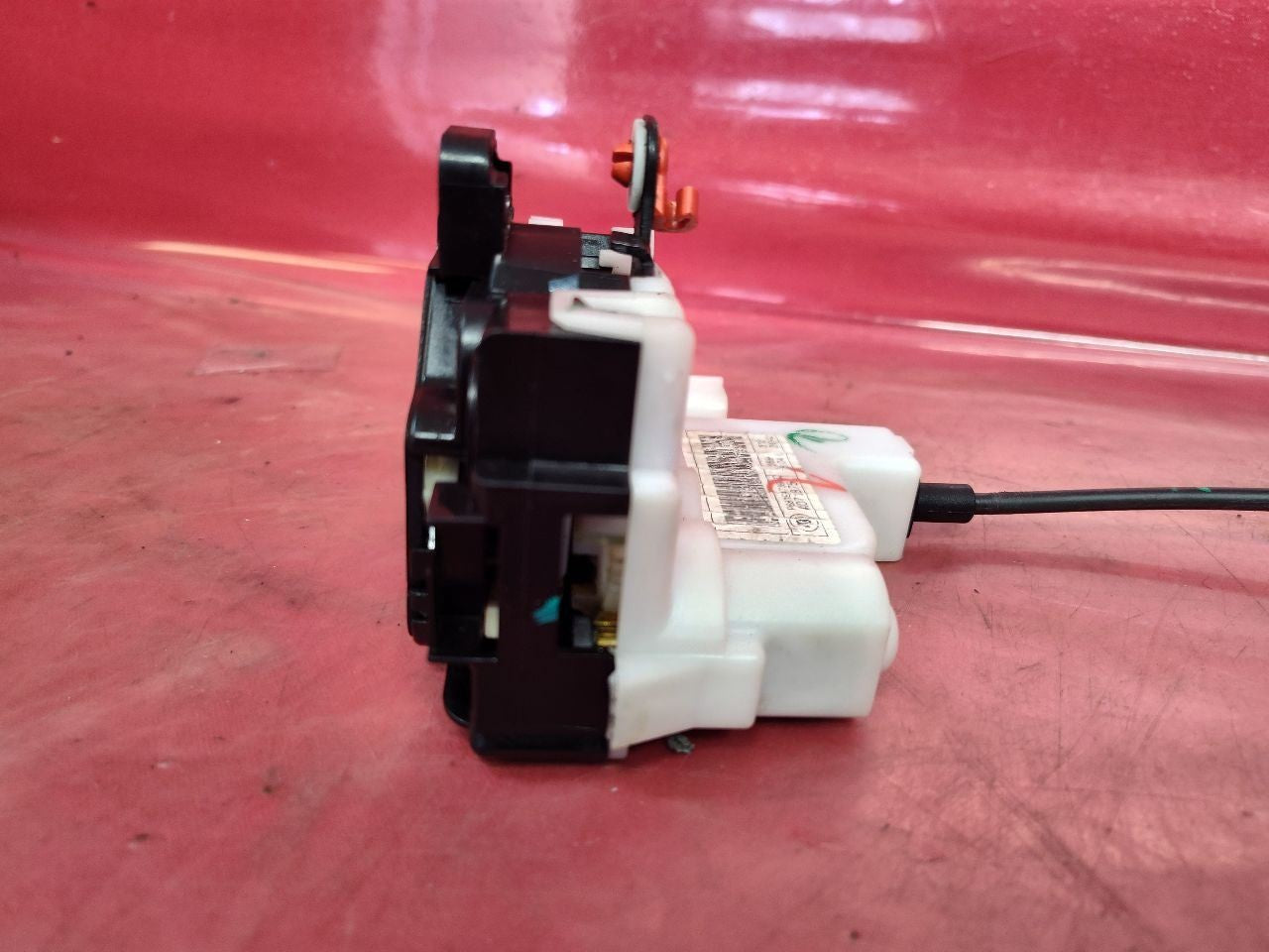 2012-2019 Fiat 500 FRONT RIGHT PASSENGER Door Latch Lock Actuator w/ Cable 67k