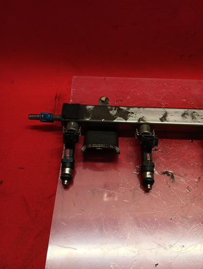 2011 2012 2013 Mazda Mazda6 i - 2.5L L4 Fuel Injector Ramp Rail w/ Injectors
