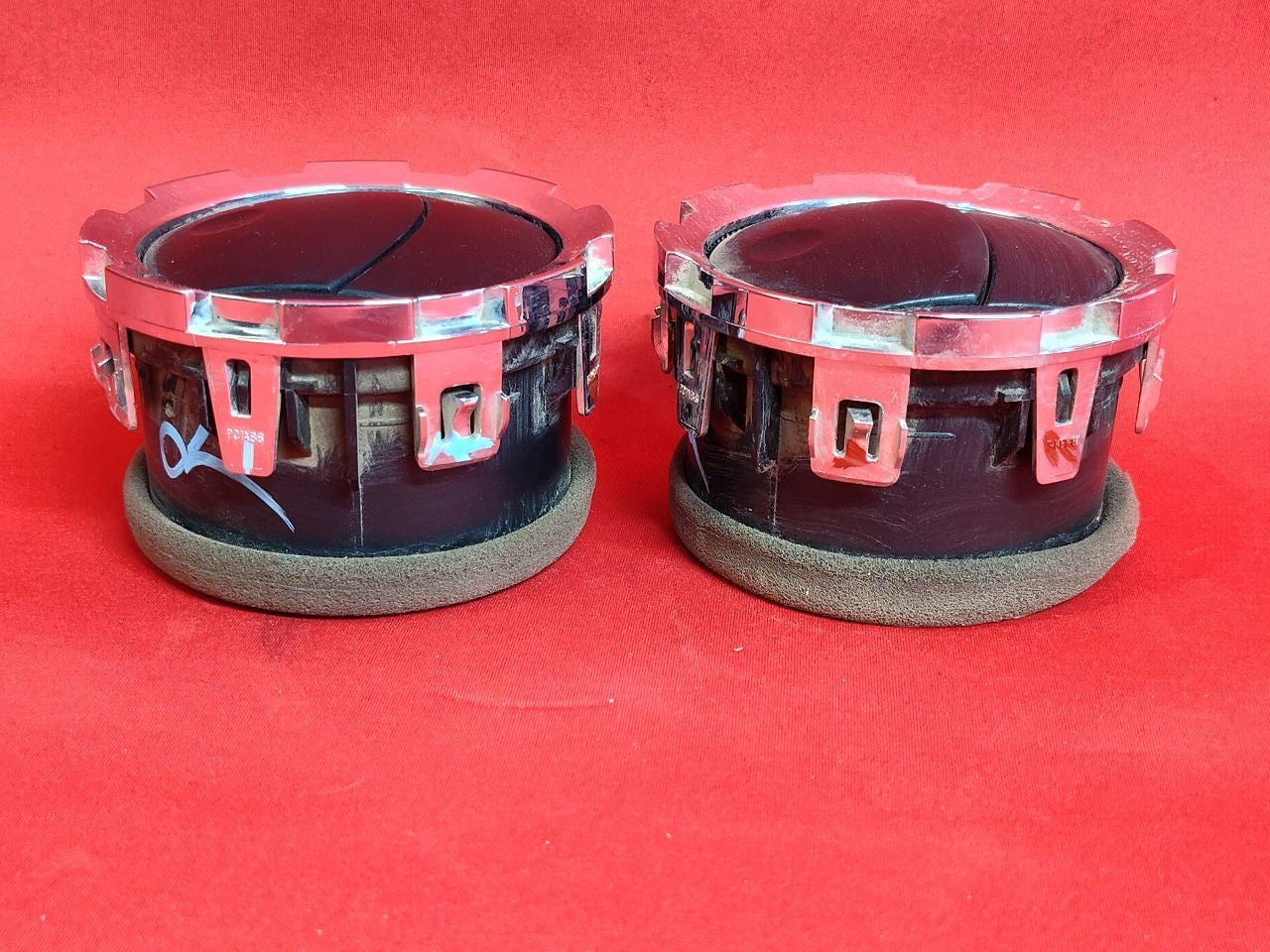 2008-2010 Ford F-250 F-350 Super Duty CENTER Dash Air Vents SET - Charcoal