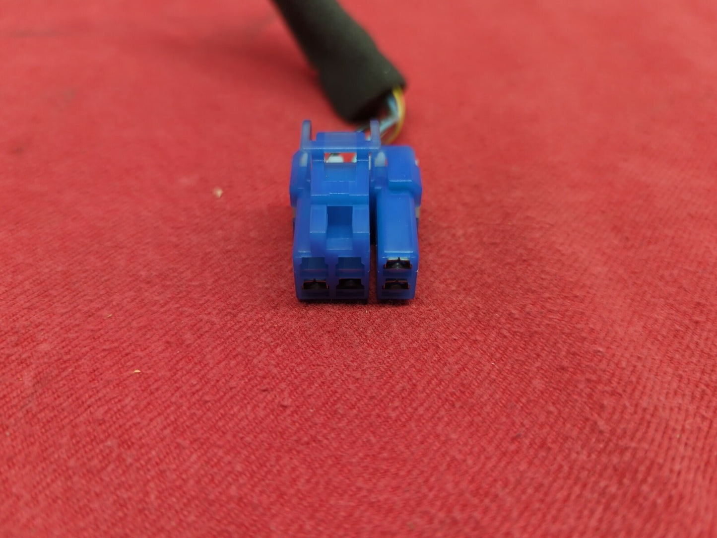 Infiniti 1999 - 2001 I30 2002 - 2004 I35 Traction Control TCS Switch PIGTAIL