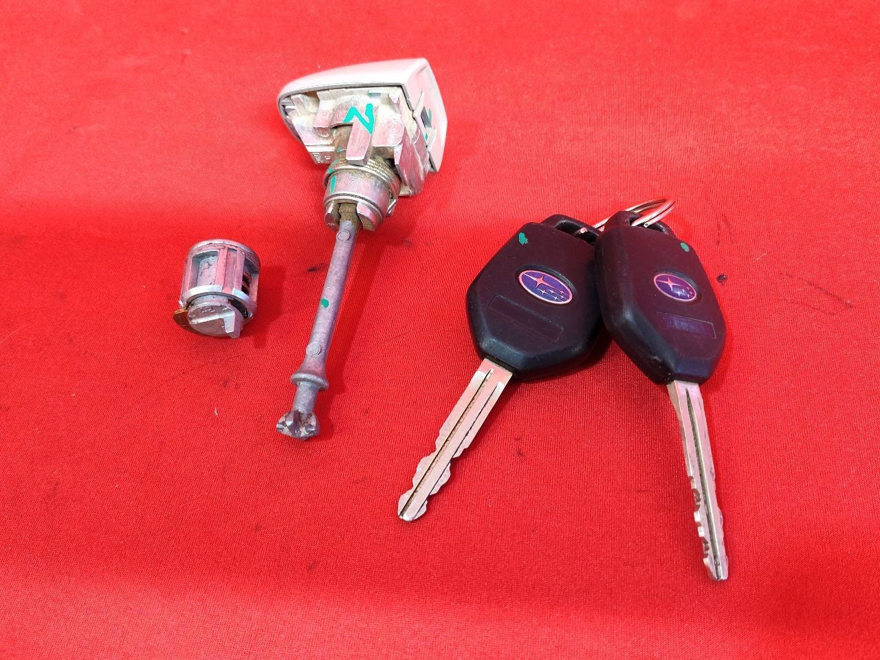 2015-2019 Subaru H4 Auto Trans Ignition Lock Cylinder Door Tumbler Key Set
