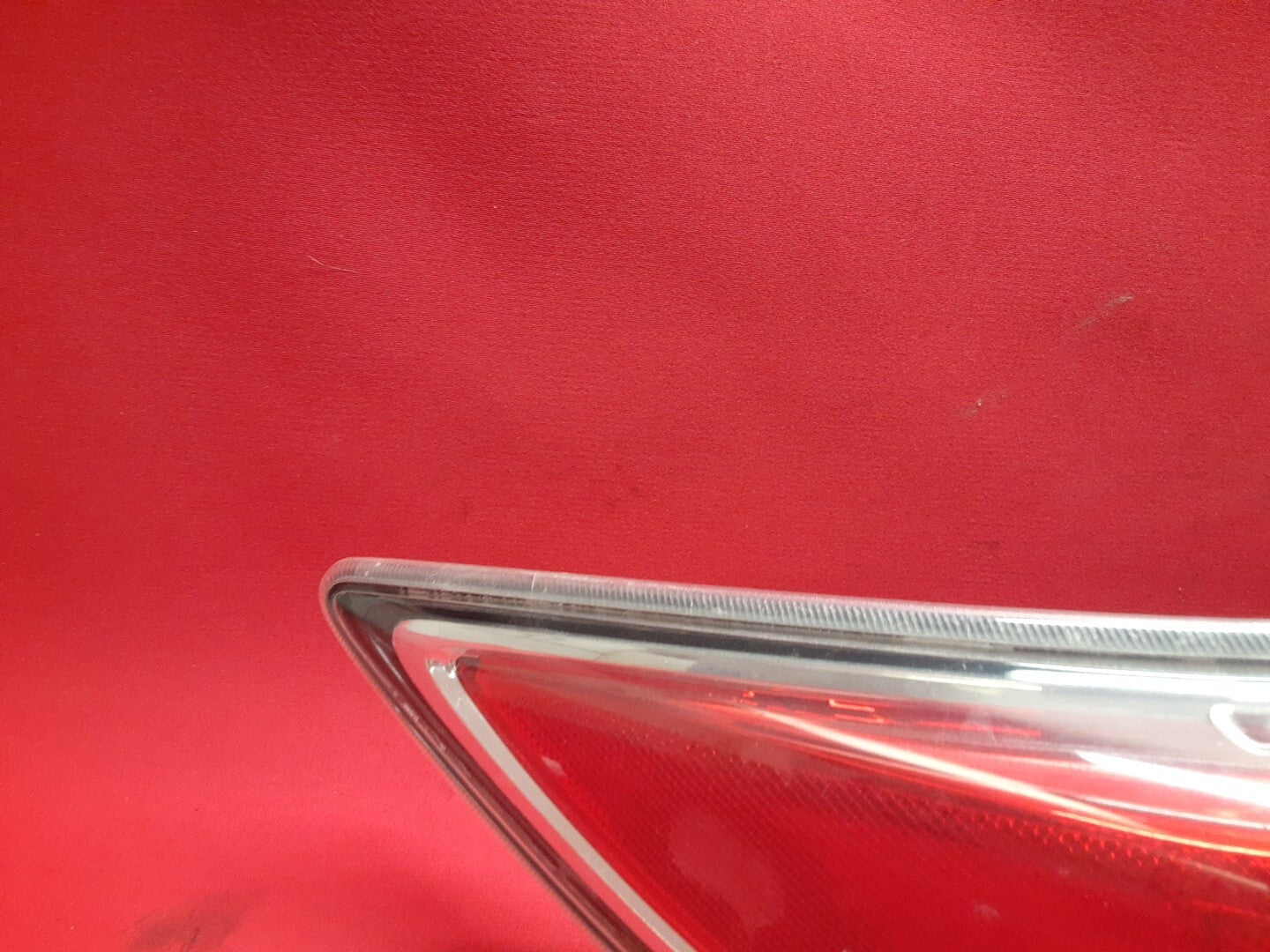 2009 - 2013 Mazda Mazda6 LEFT DRIVER OUTER BODY Tail Light Lamp HALOGEN
