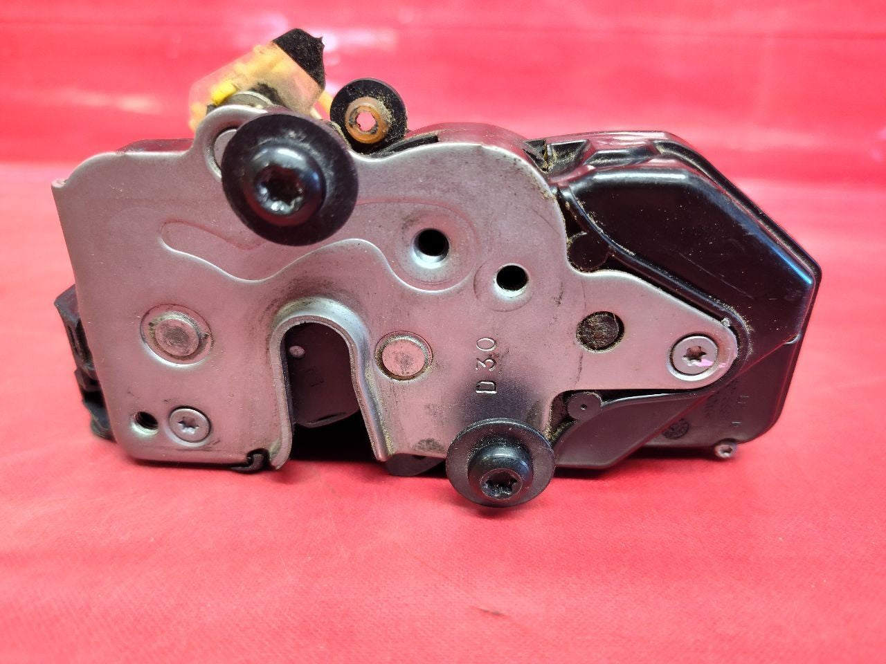 2007-2017 GMC Chevrolet Buick FRONT LEFT DRIVER Door Latch Lock Actuator