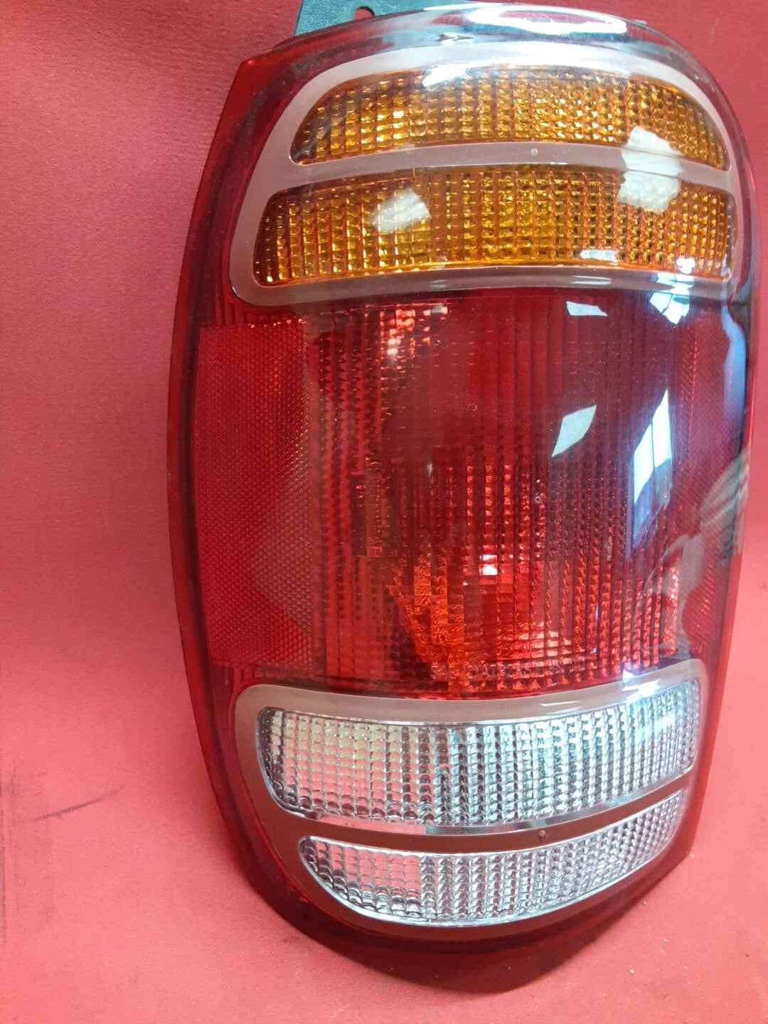 TYC 11-5130-01 LEFT Tail Light Lamp For 1998-2001 Explorer / Mountaineer