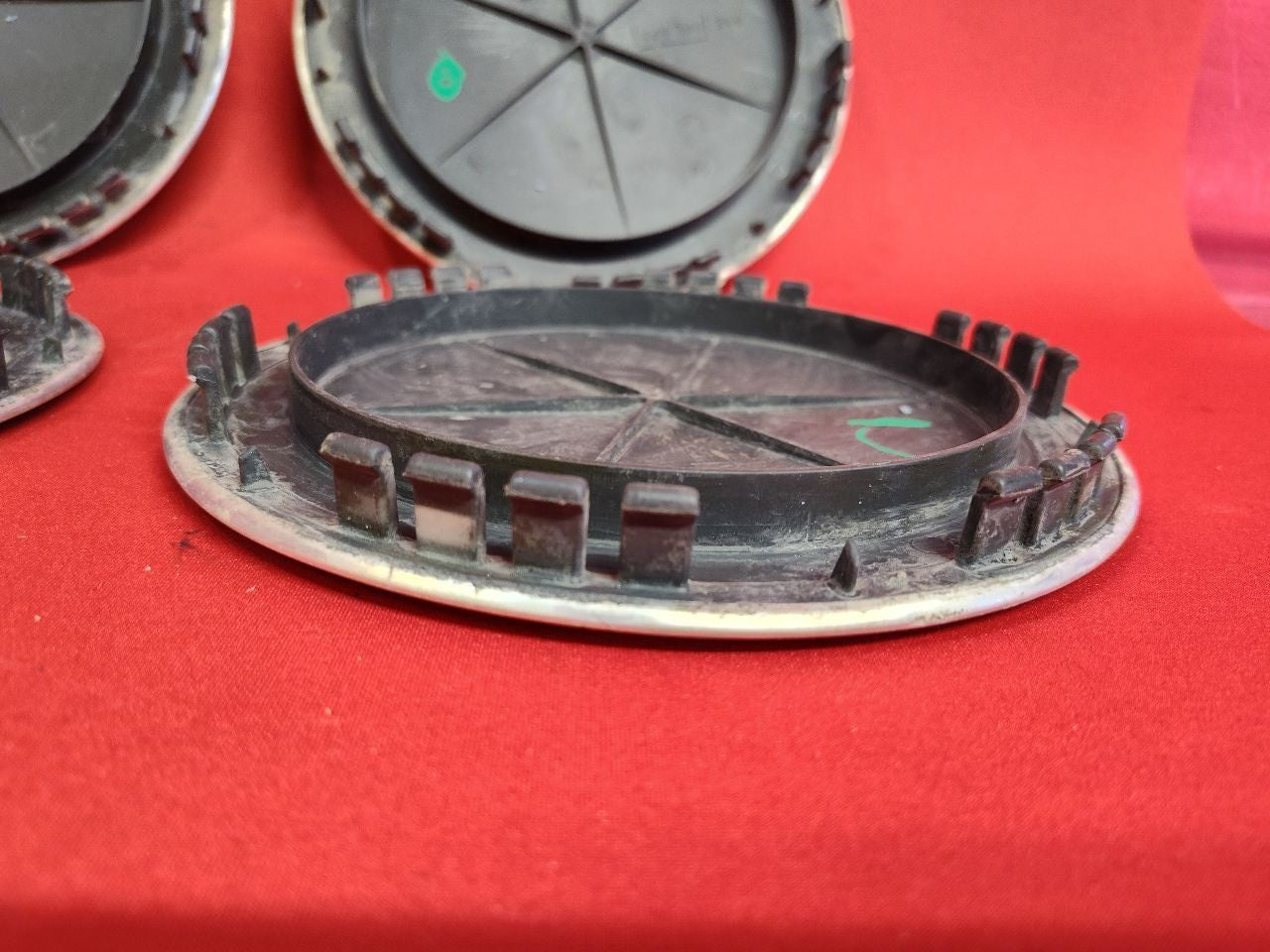 1992-1999 Chevy Tahoe Suburban Silverado Plain Face Button Wheel Center Caps