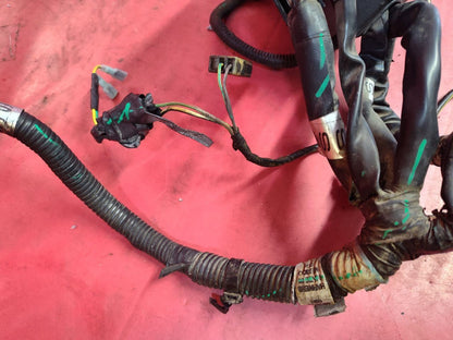 02-04 Subaru Outback Legacy 03-05 Baja 2.5L A/T Engine Fuse Box + Harness Cables