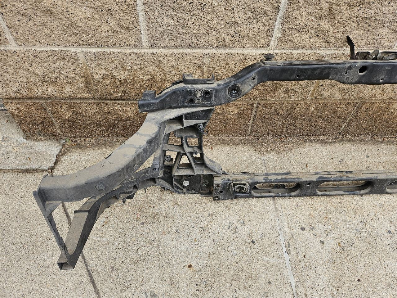 2013-2024 Dodge Ram 1500 Radiator Core Support Closure Panel LOCAL PICKUP ONLY