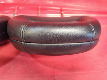 1999-2005 VW Volkswagen Beetle Front Left Right Seat Headrest Black Leather