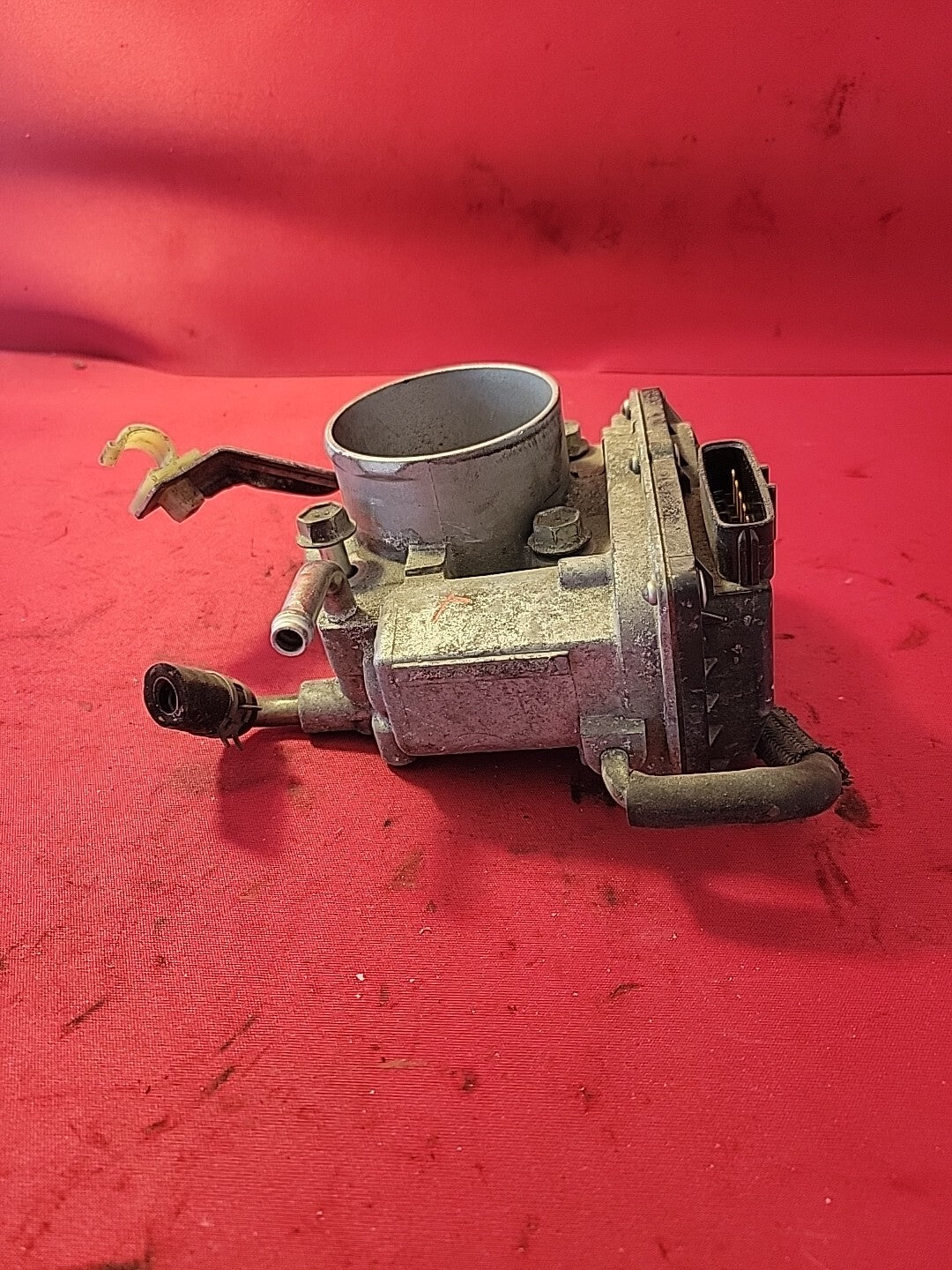 05-15 Toyota Camry Corolla Matrix RAV 4 Solara Throttle Body Unit 22030-0H031