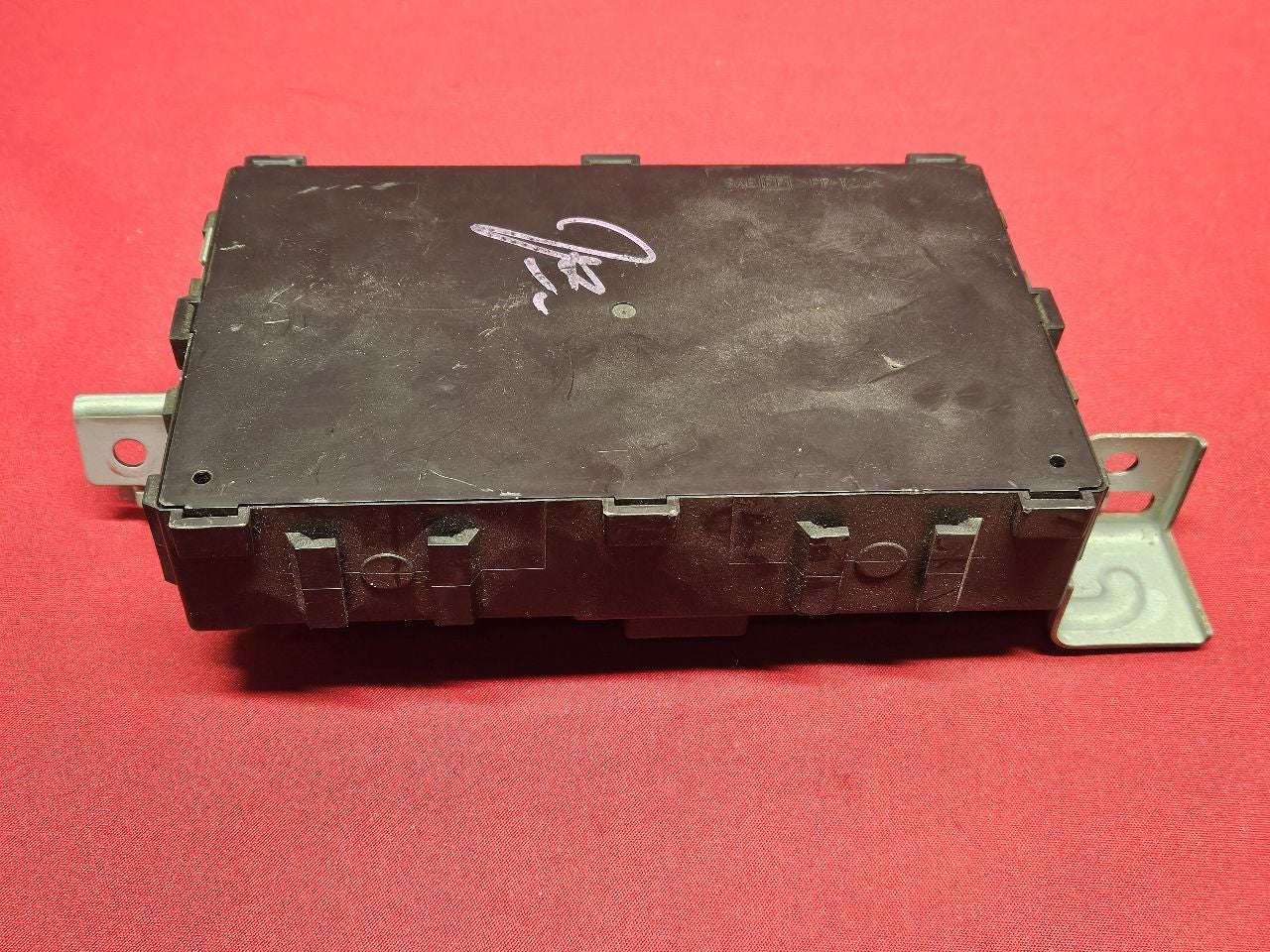 2012 2013 Infiniti QX56 2014 QX80 Dashboard Body Control Module BCM BCU