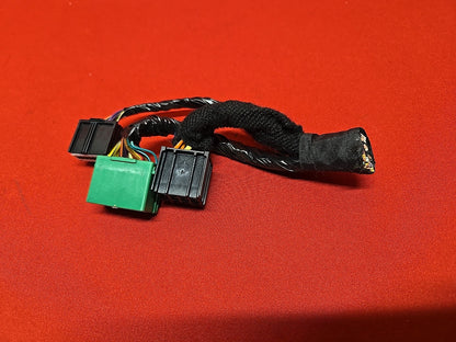 2012-2015 Fiat 500 Audio Stereo Radio Amplifier w/ BOSE Sound - PIGTAIL WIRES