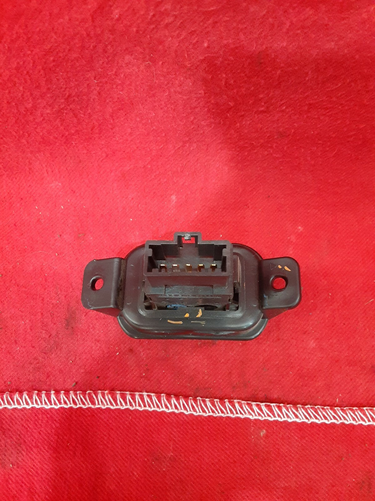 2006 2007 2008 Honda Ridgeline Dark Grey Bed Cargo Light Lamp Switch