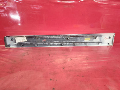 2012-2015 Captiva 08-10 Saturn Vue FRONT LEFT DRIVER Door Molding GBU / 703S