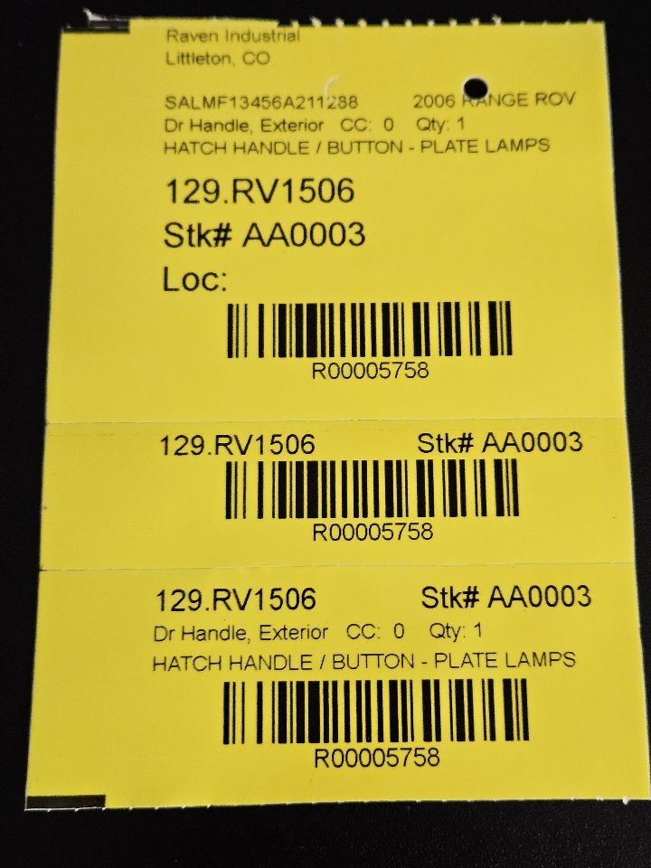 2003-2012 Range Rover HSE Rear Hatch Liftgate Tailgate License Lamp Handle Trim