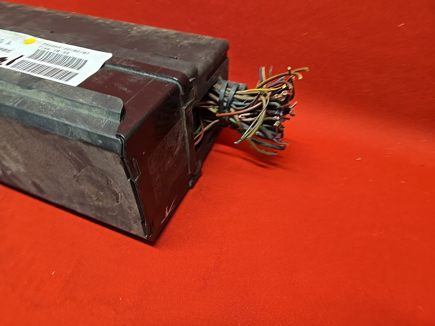 2006 - 2009 Land Rover Range Rover Sport HSE 4.4L Fuse Relay Junction Box