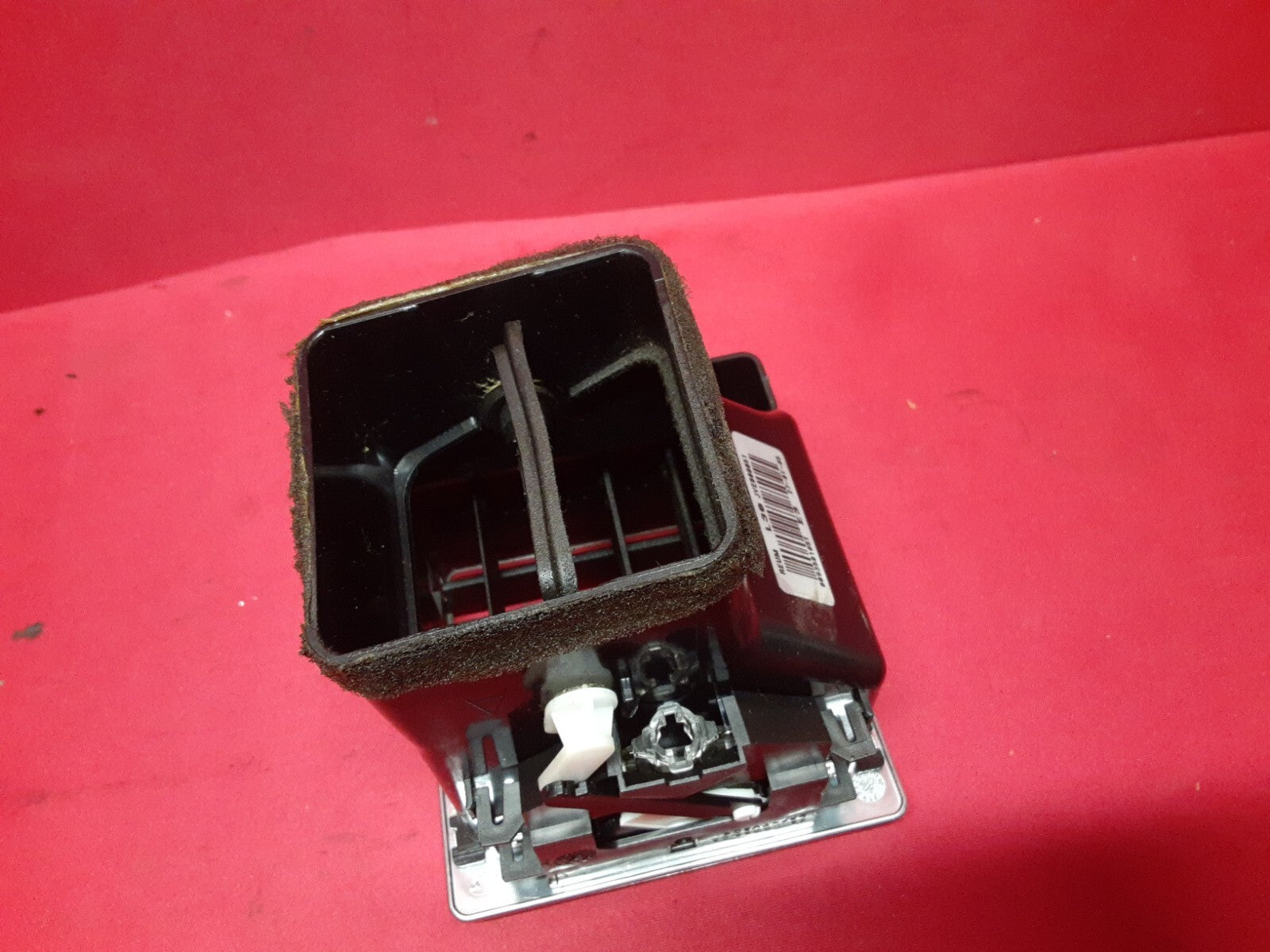 2003 - 2006 Range Rover HSE LEFT OUTER Dash Air Vent Register JVE000051