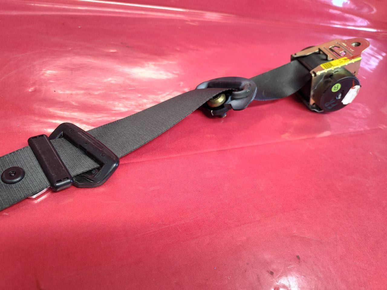 02-03 Mini Cooper Base / S Front Right Passenger Seat Belt Retractor Black