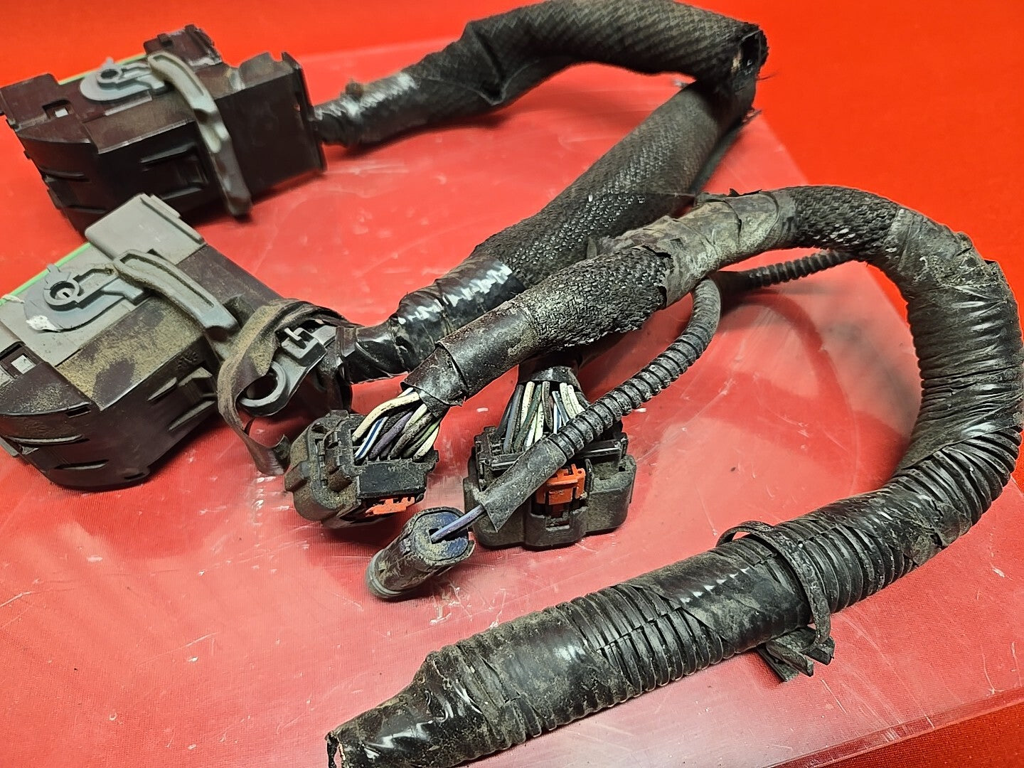 2008 Jeep Grand Cherokee Commander Totally Integrated Fuse Box TIPM -  PIGTAILS