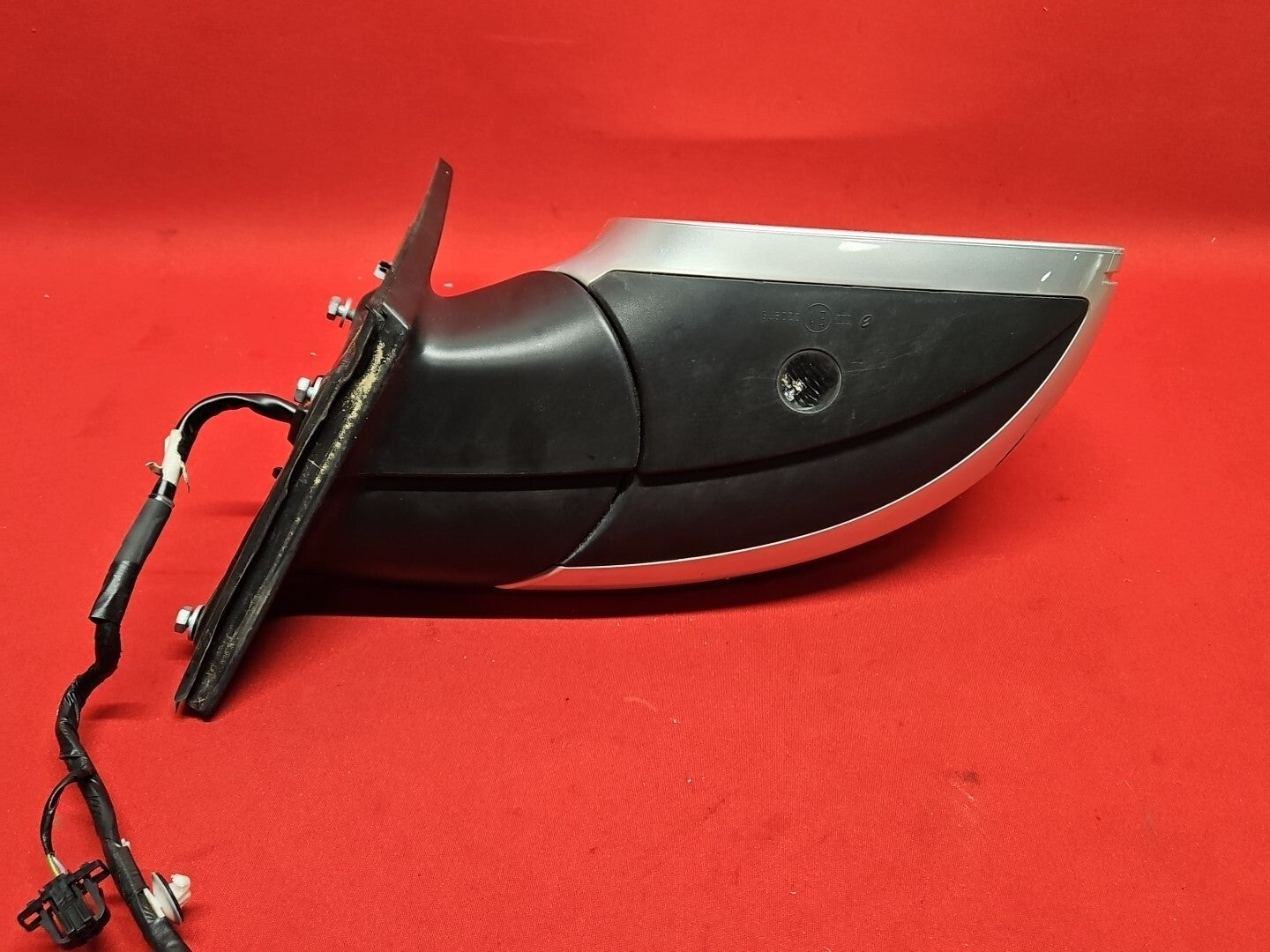 2007 - 2010 Audi Q7 Right Passenger Door Mirror w/ Mem, Lane, Fold - LY7W Silver