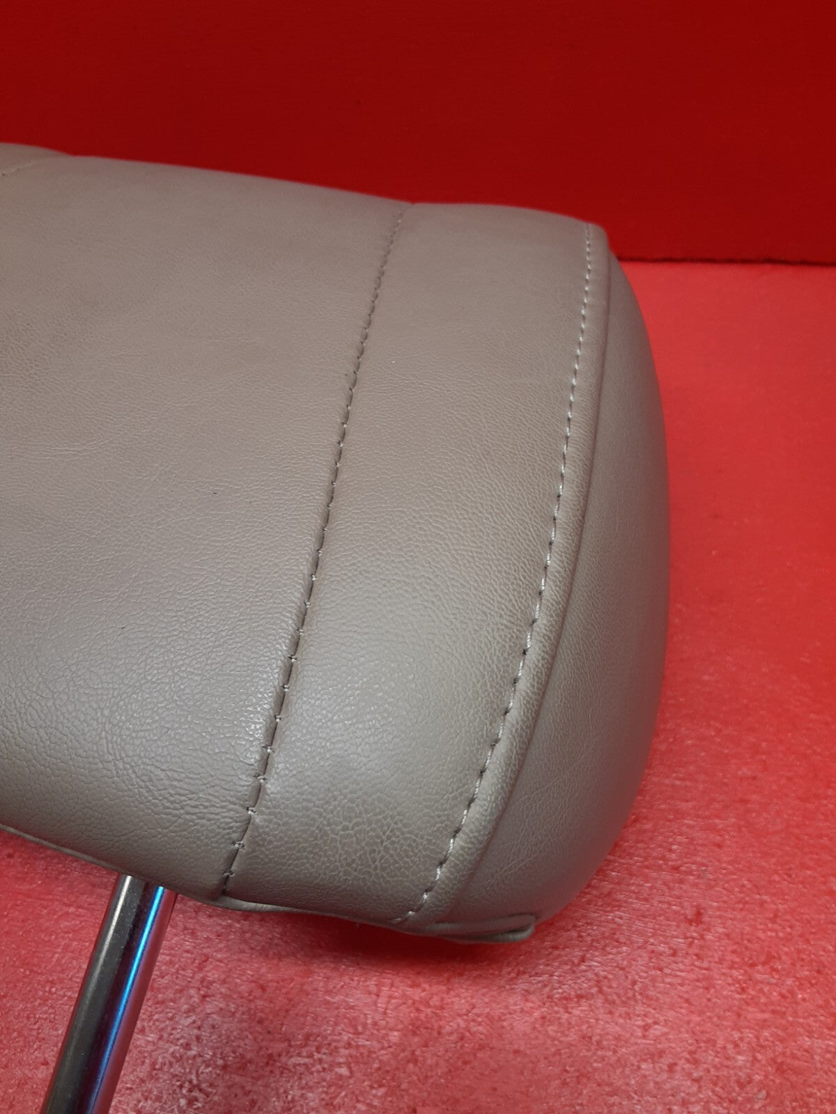 1999 - 2002 Jeep Grand Cherokee Headrest Head Rest FRONT Seat Set of 2