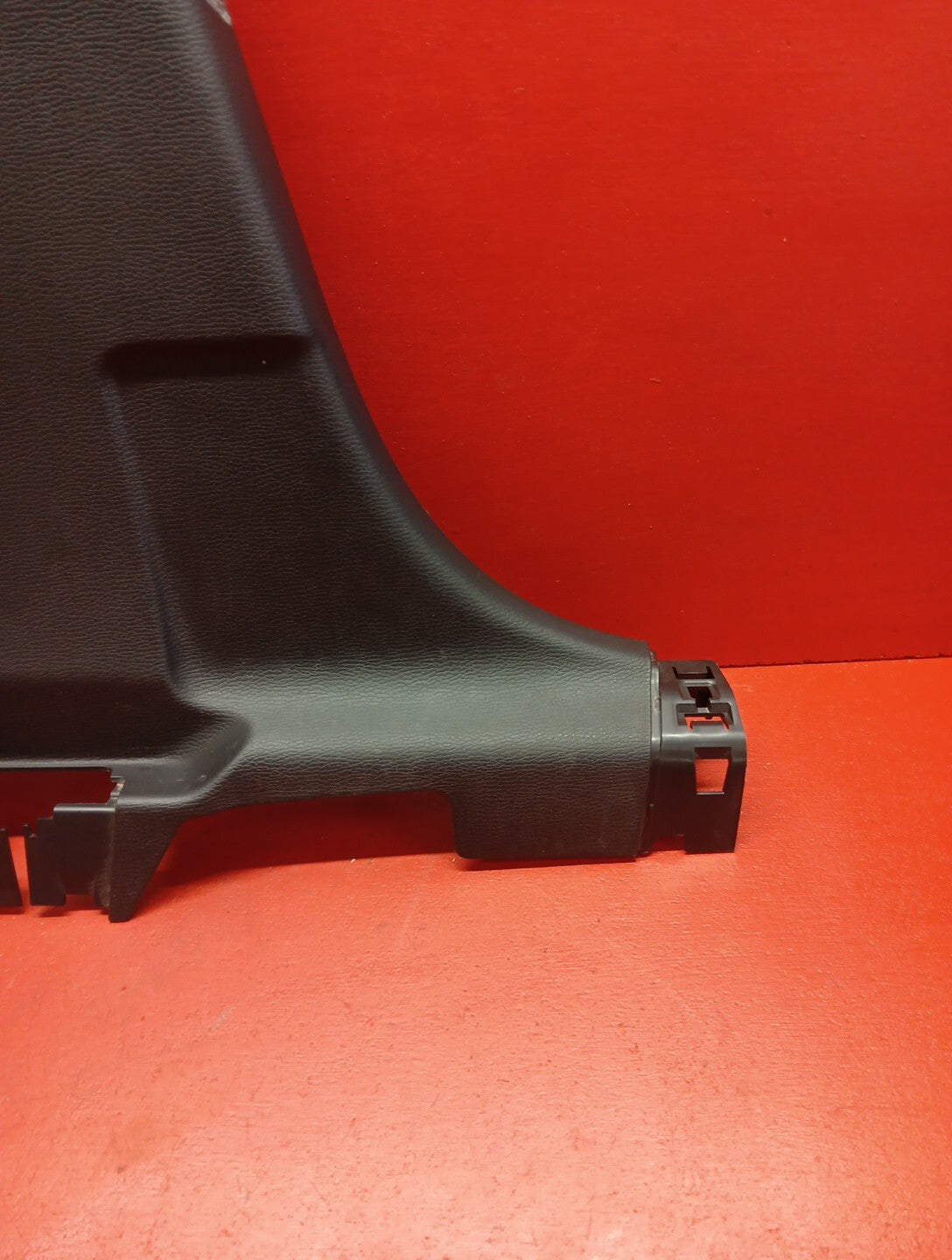 2022-2023 Mitsubishi Outlander Left B Pillar Center Lower Trim 7211A533XA