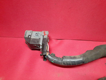 2006 Jeep Grand Cherokee & Commander Power Distribution Box 4692084AB  PIGTAILS