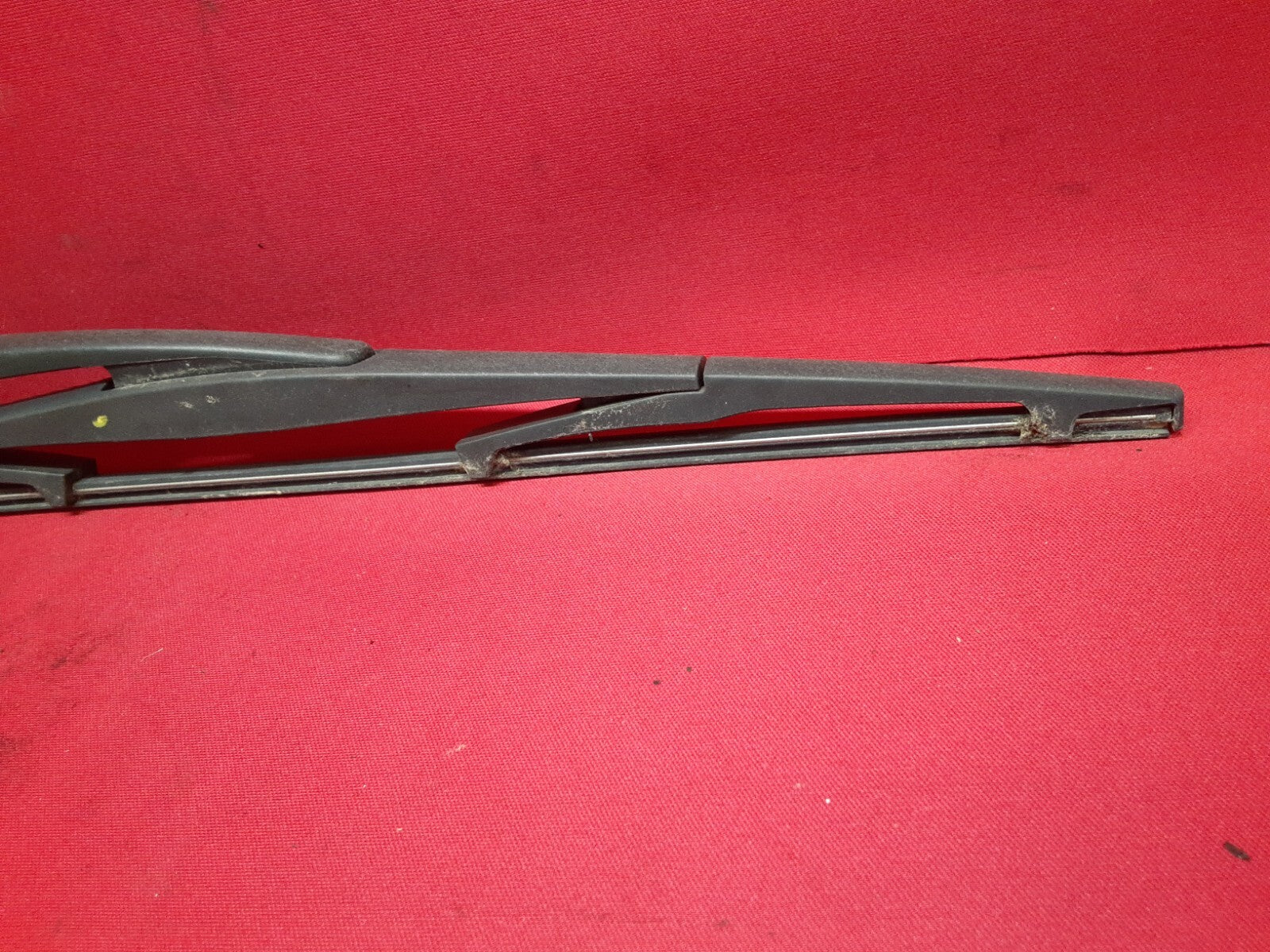 2003 - 2008 Honda Pilot REAR BACK TAILGATE TRUNK GLASS Windshield Wiper Arm