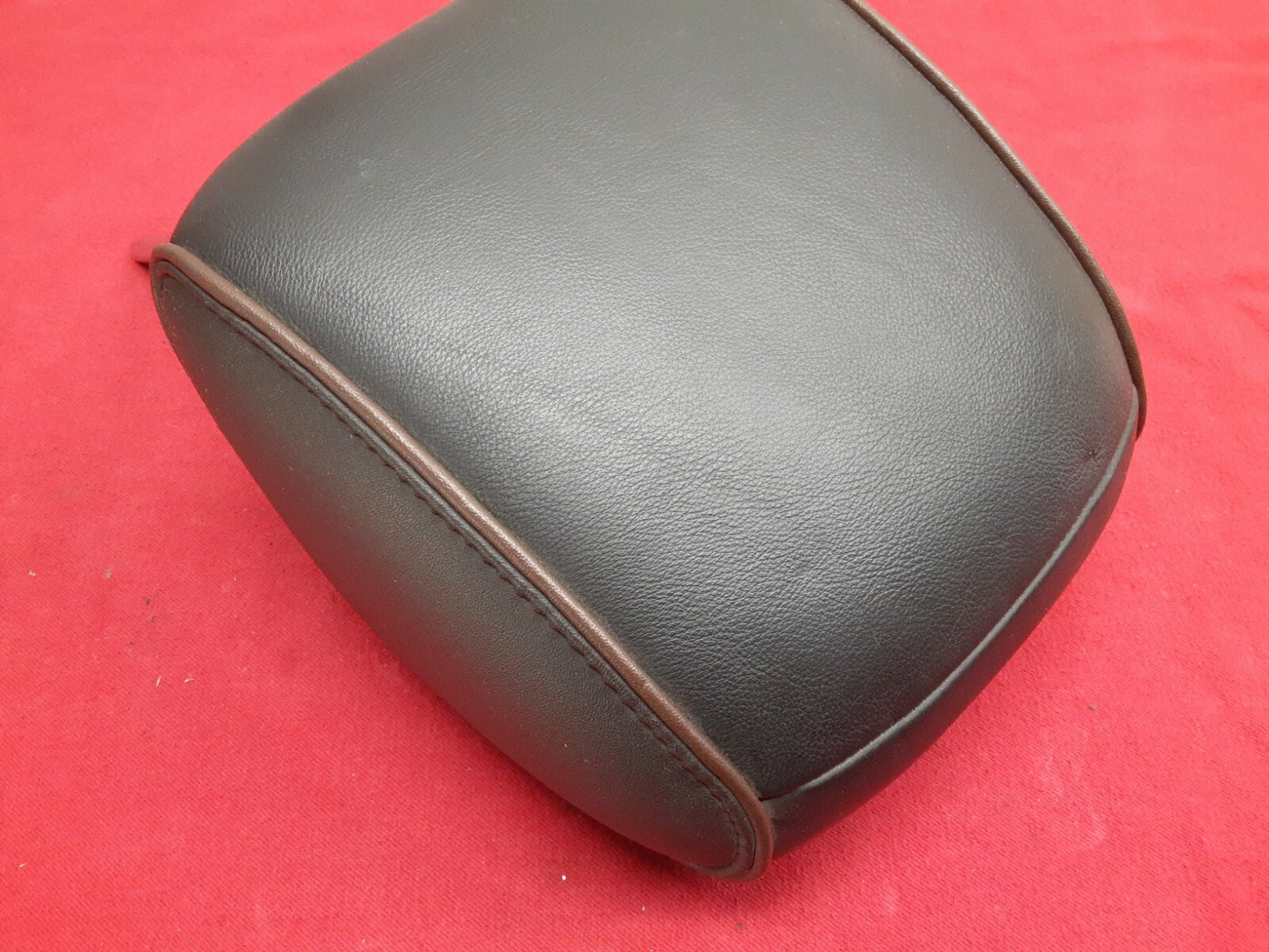 2010 2011 2012 Lincoln MKZ - Headrest - Black with Brown Edges- LH / RH