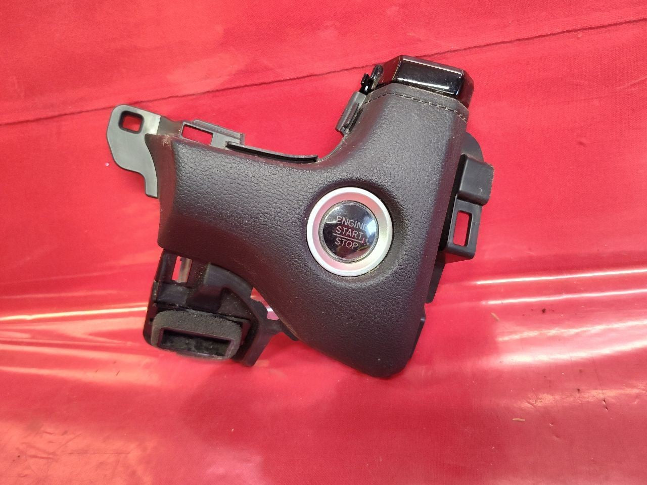 2017-2019 Honda CRV CR-V Push Start Ignition Button w/ Bezel NH900L Black