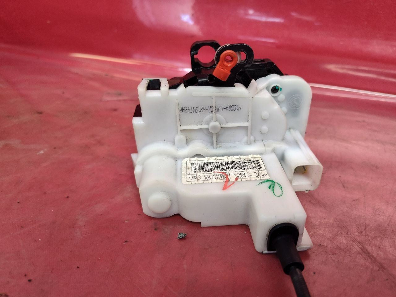 2012-2019 Fiat 500 FRONT RIGHT PASSENGER Door Latch Lock Actuator w/ Cable 67k