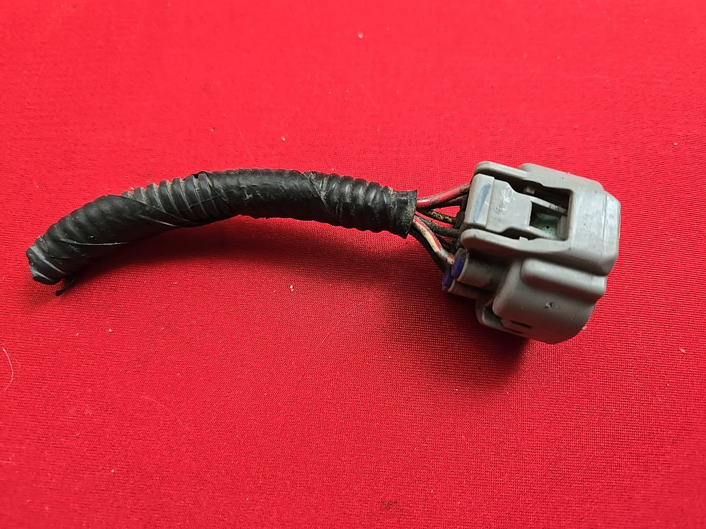 2008-2014 Subaru Tribeca RIGHT PASSENGER Headlight Usa/Canada Halogen - PIGTAIL