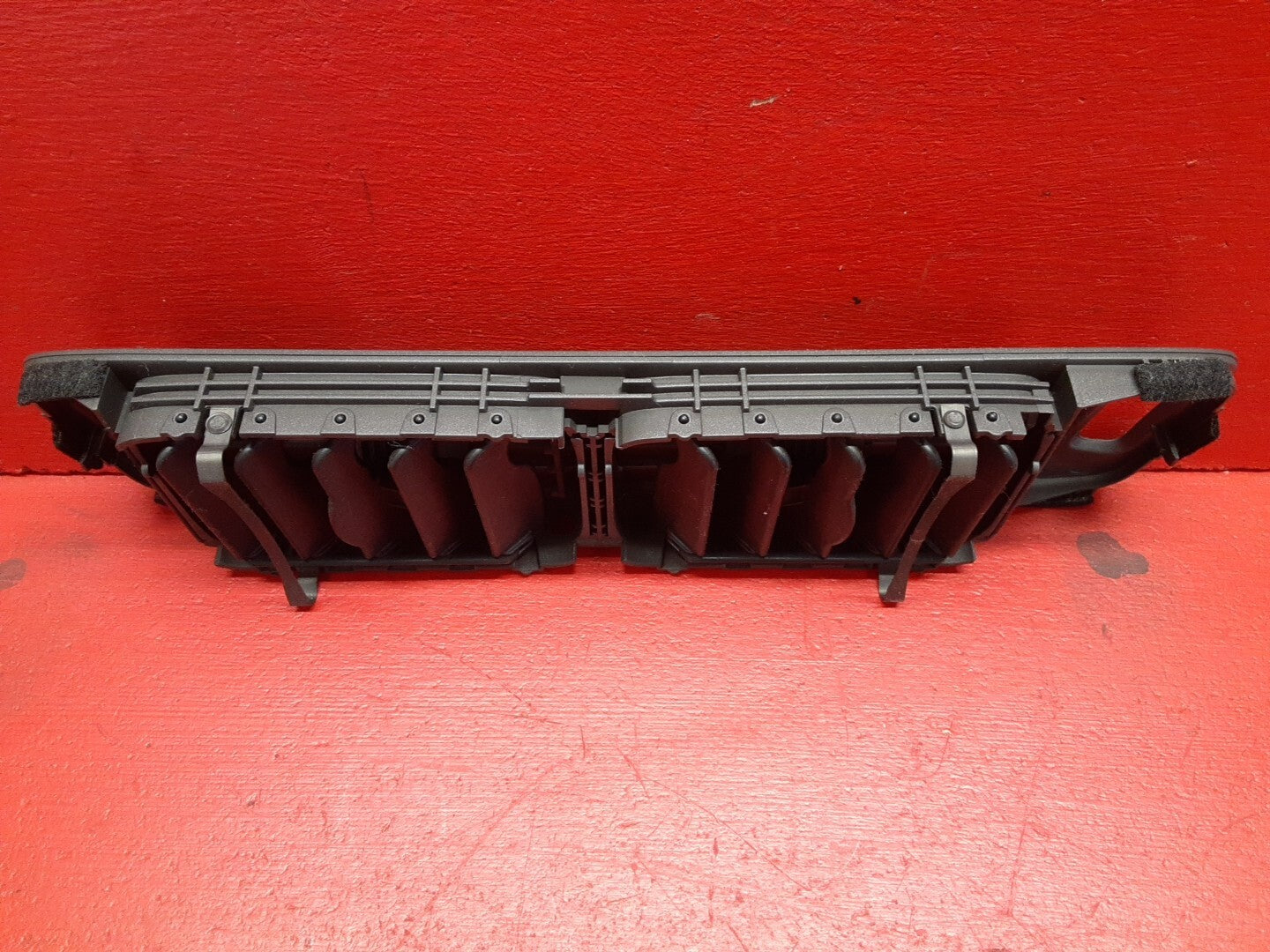1998 - 2000 Volvo S70 V70 C70 CENTER Front Air Vent Grille A/C Heater Dash Panel