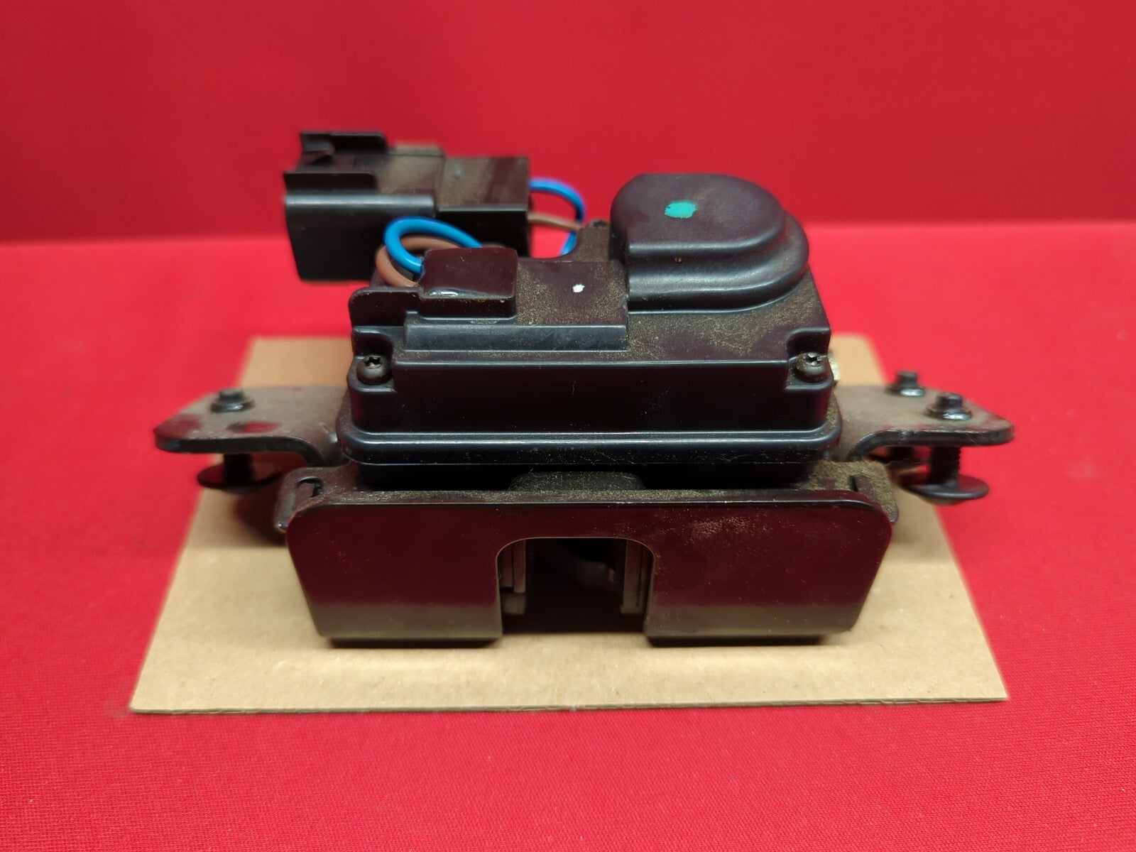 2006 - 2017 Chevrolet Buick GMC Cadillac Liftgate Latch Lock Actuator 13584872