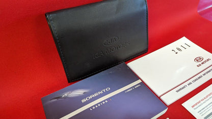 2011 Kia Sorento 2.4L Auto Trans Owner's Manual Booklet Set w/ Case