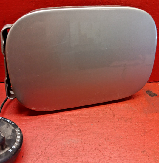 2001-2007 Mercedes-Benz C230 Fuel Door W/ Cap 203-750-02-06