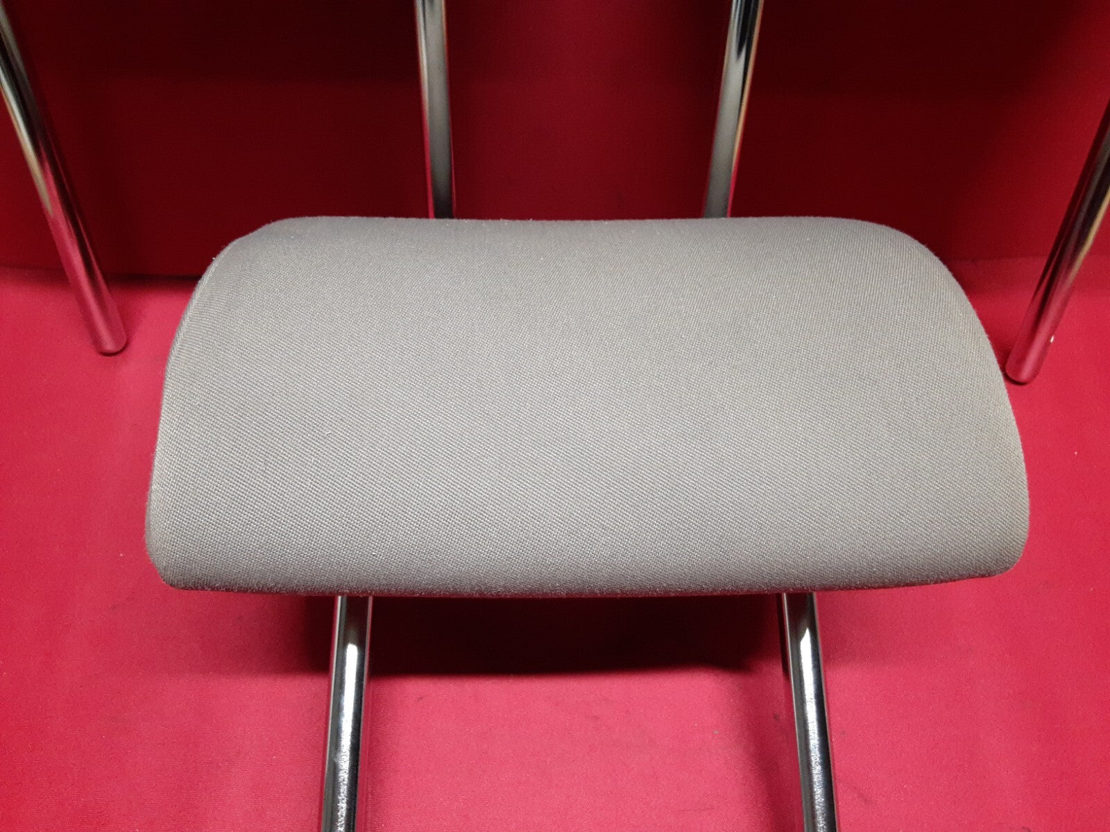 2009 - 2011 VW Volkswagen Tiguan REAR Headrests FULL SET OF 3 Gray Cloth